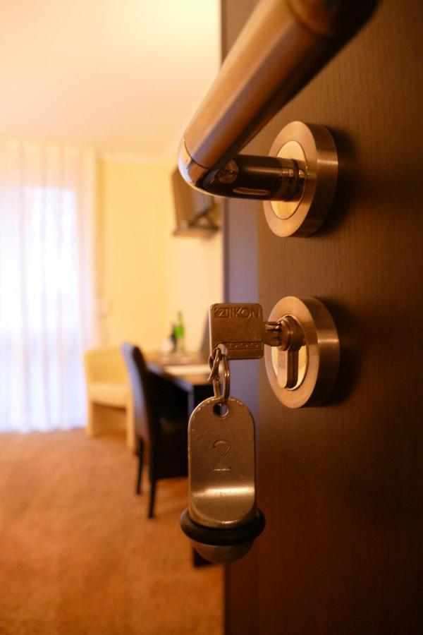 Hotel O'felder Osterrönfeld Eksteriør billede